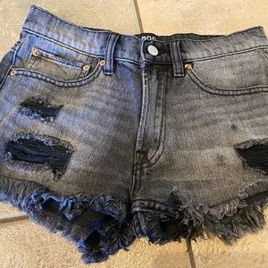 Urban Outfitters BDG Black Mid-Rise Shorts - 25